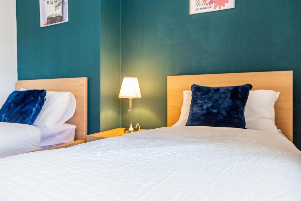 Appartamento Millway House Newcastle Gateshead With Free Parking Esterno foto