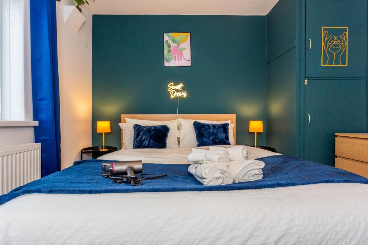 Appartamento Millway House Newcastle Gateshead With Free Parking Esterno foto