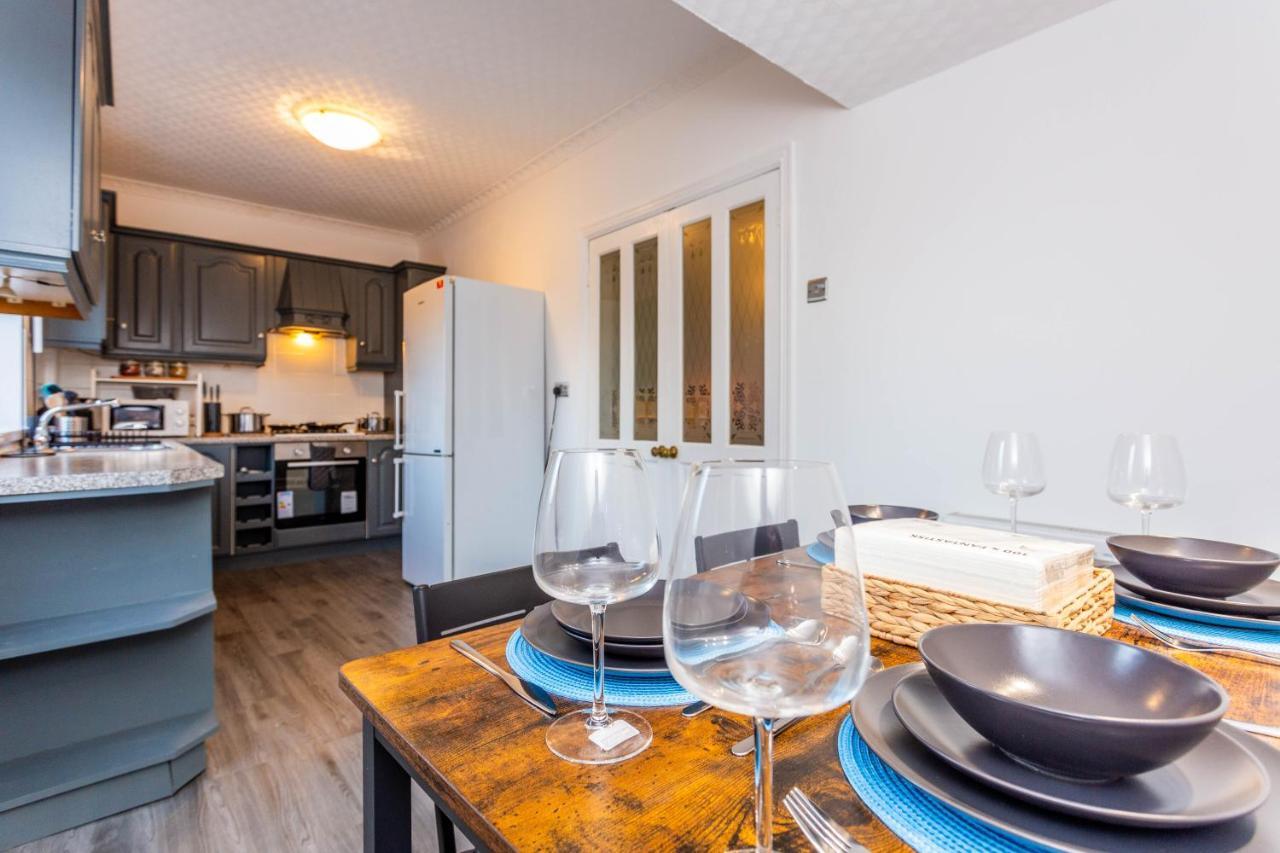 Appartamento Millway House Newcastle Gateshead With Free Parking Esterno foto