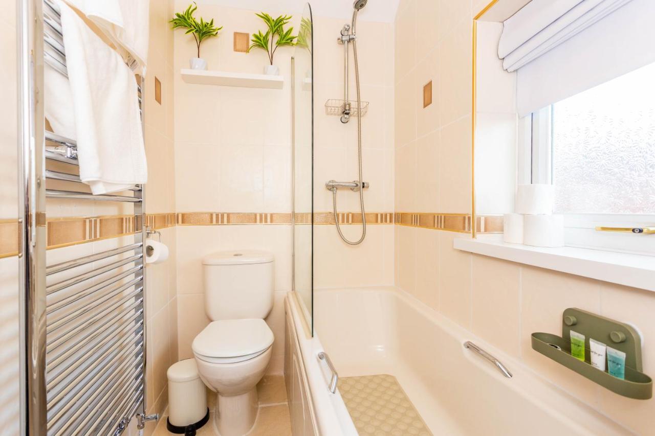 Appartamento Millway House Newcastle Gateshead With Free Parking Esterno foto